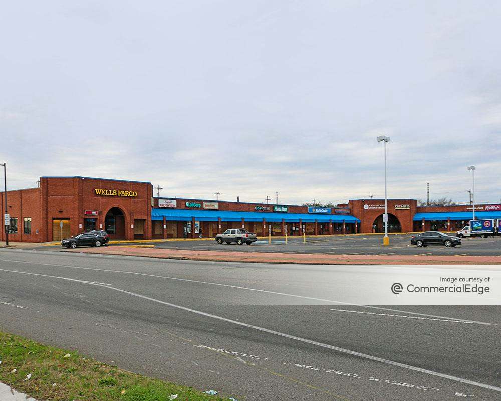 Imperial Plaza 3400 Aramingo Avenue, Philadelphia, PA Retail Space